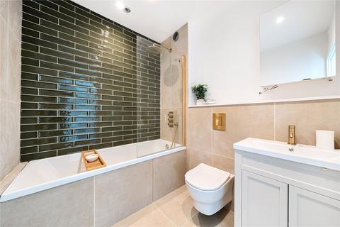 3 bedroom terraced house for sale, Thistlefield Place, Thistlefield Close, Bexley, DA5