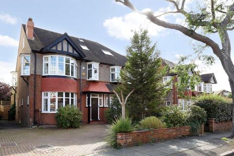 5 bedroom semi-detached house for sale, Buxton Drive, New Malden