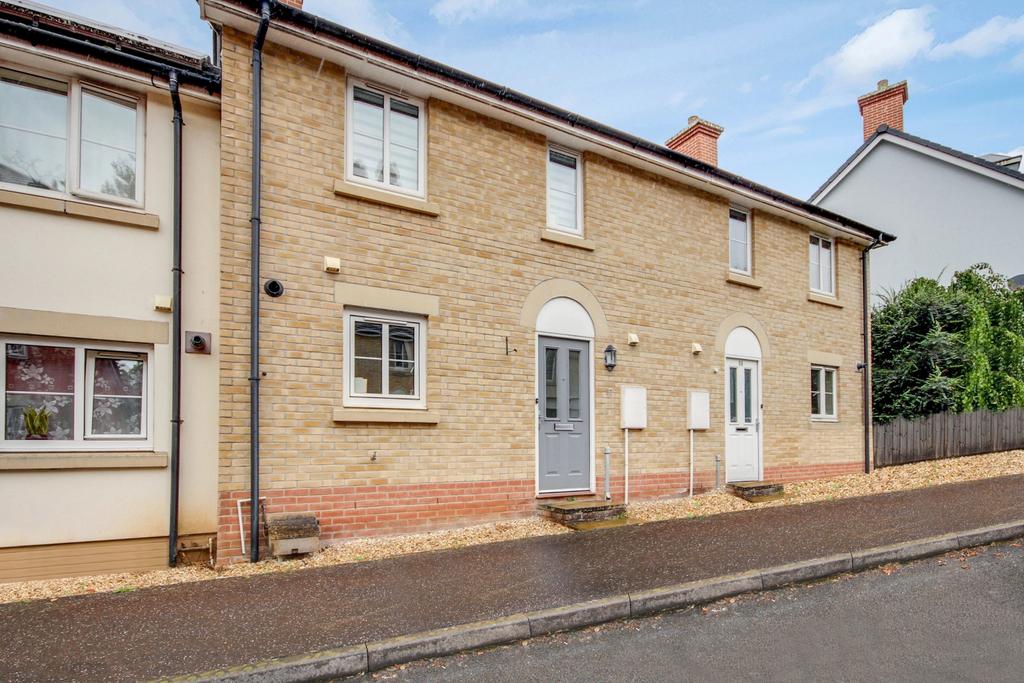 Westaway Heights, Barnstaple EX31 3 bed terraced house for sale £275,000
