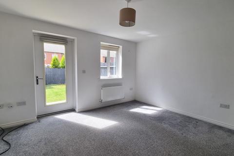 2 bedroom end of terrace house for sale, Nelsons Way, Stockton, CV47