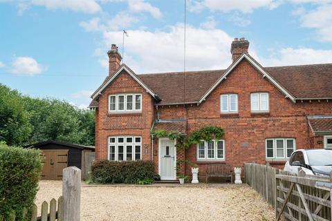 2, South Lodge Cottages Brighton Road, Lower Beeding, Horsham, RH13 6PS