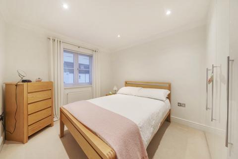 36 Common Lane, New Haw, Addlestone, KT15 3LJ