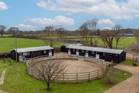4 bedroom equestrian property for sale, Heddington, Wiltshire