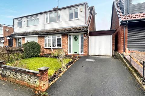 74 Grasmere Road, Royton, Oldham, OL2 6SJ