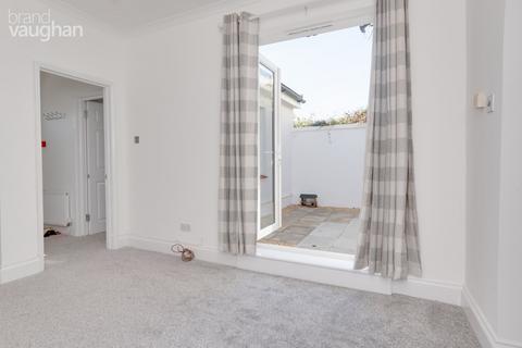 2 bedroom flat for sale, Sussex Square, Brighton, BN2