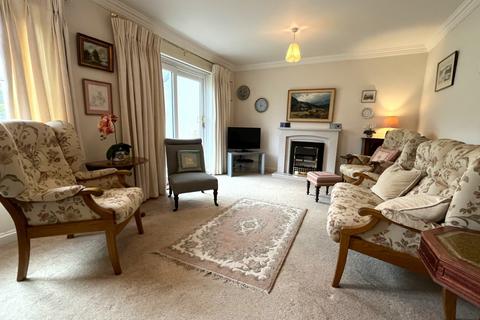 3 bedroom retirement property for sale, The Orchard, The Croft, Fairford, Gloucestershire, GL7