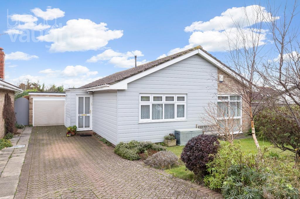 Wanderdown Road, Ovingdean, Brighton, East Sussex, BN2 2 bed bungalow