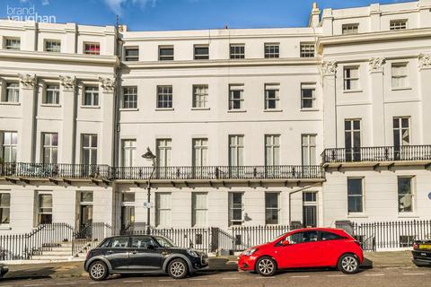 3 bedroom flat for sale, Lewes Crescent, Brighton, East Sussex, BN2