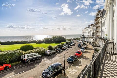 3 bedroom flat for sale, Lewes Crescent, Brighton, East Sussex, BN2