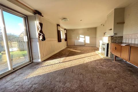3 bedroom end of terrace house for sale, West End Gardens, Fairford, Gloucestershire, GL7