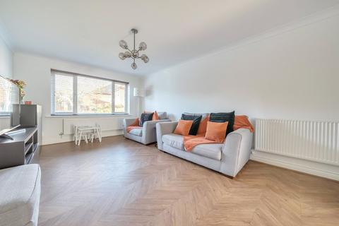 33 Gold View, Swindon, SN5 8ZG