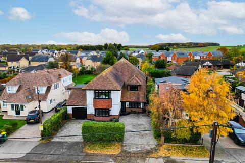 5 bedroom detached house for sale, Hockley SS5