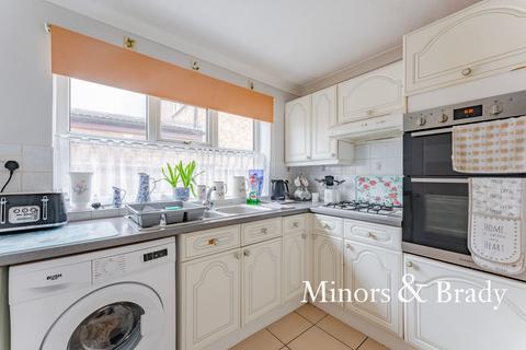 31 Bridge Road, Lowestoft, NR32 3LN