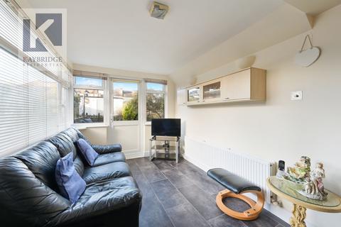 128 Bridgewood Road, Worcester Park, KT4 8XS
