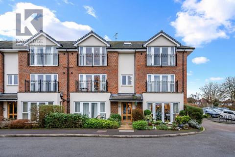 Flat 5, Swallow House Merchant Close, Epsom, KT19 0AF