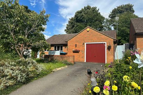 9 Asplands Close, Woburn Sands, Milton Keynes, MK17 8PD