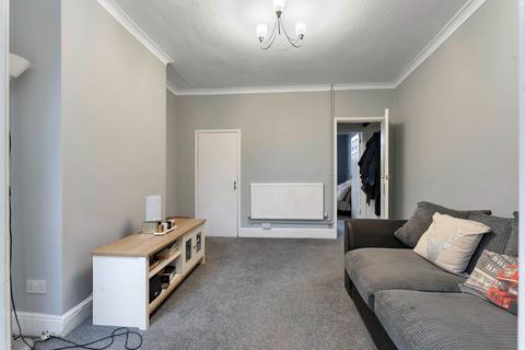 3 bedroom end of terrace house for sale, Fellowes Road, Fletton, Peterborough, PE2