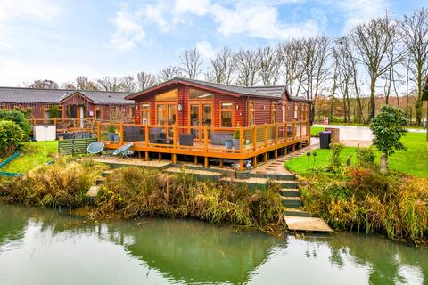 2 bedroom lodge for sale, Burton Waters Lodges, Lincolnshire, LN1