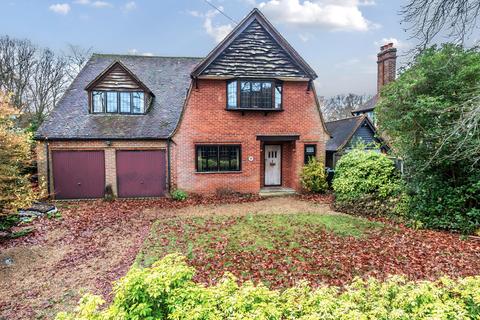 Redcote Oak End Way, Woodham, Addlestone, KT15 3DX