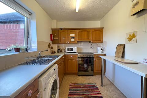 2 bedroom apartment for sale - Fairacres Close, Keynsham, BS31