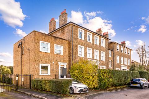 Noel Lodge The Park, London, W5 5NJ