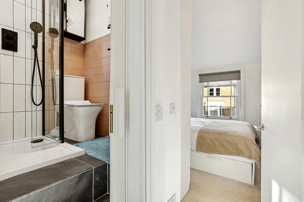 Bedroom-Bathroom