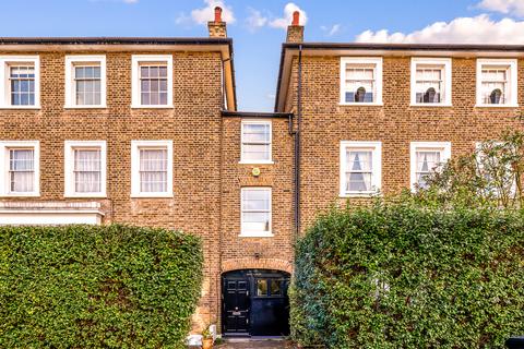 Noel Lodge The Park, London, W5 5NJ