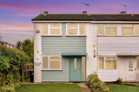 39 Mervyn Road, London, W13 9UW