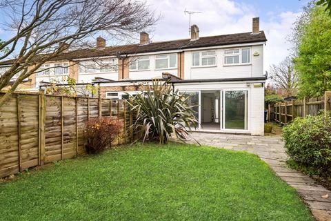 39 Mervyn Road, London, W13 9UW