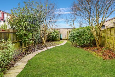 39 Mervyn Road, London, W13 9UW