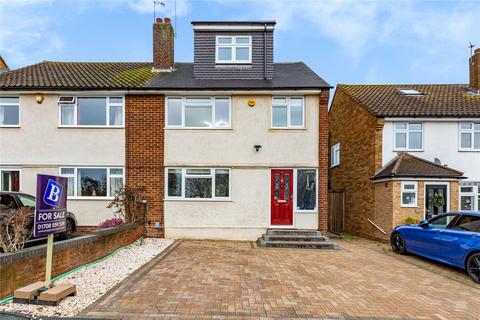 15 Kerry Drive, Upminster, RM14 1JB