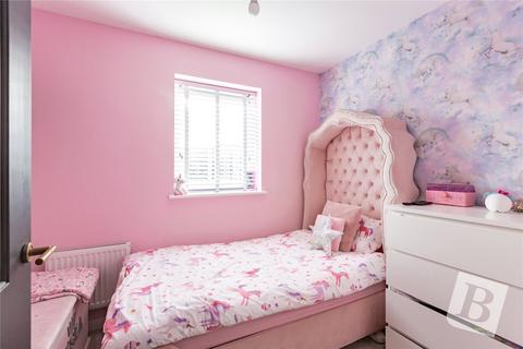 14 Falcon Way, South Ockendon, RM15 5FW