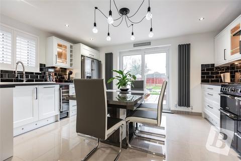 12 Stanley Road, Bulphan, Upminster, RM14 3RX