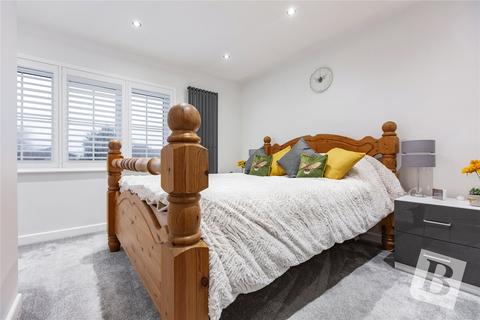 12 Stanley Road, Bulphan, Upminster, RM14 3RX