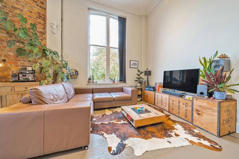 2 bedroom maisonette for sale, Manor Place, Walworth, London, SE17