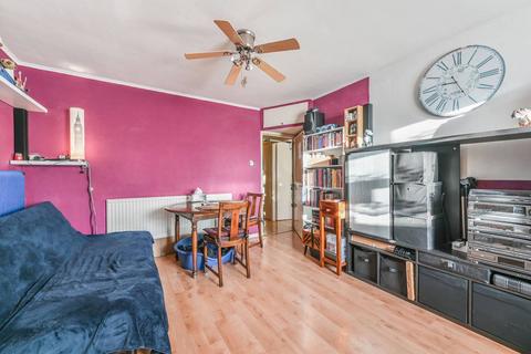 1 bedroom flat for sale, Beckway Street, Walworth, London, SE17