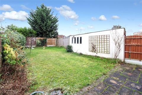 3 bedroom bungalow for sale, Moor Park Gardens, Leigh-on-Sea, Essex, SS9
