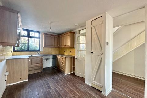 6 Coltsfoot Path, Romford, RM3 8BH