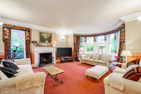Mitchley, 21 Traps Lane, New Malden, KT3 4RU