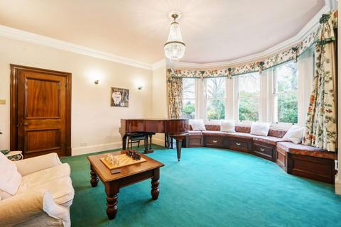 Mitchley, 21 Traps Lane, New Malden, KT3 4RU