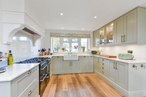 4 bedroom detached house for sale, Blenheim Close, Four Marks, Alton, Hampshire