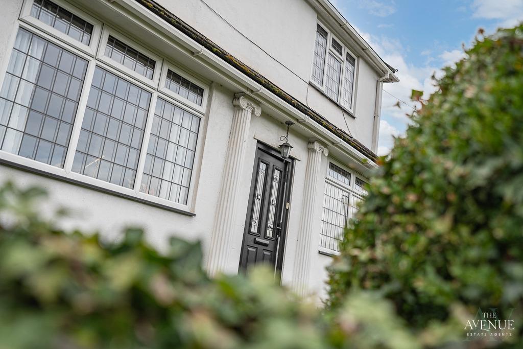 Keele Road, Keele, Newcastle, Staffordshire, ST5 4 bed detached house