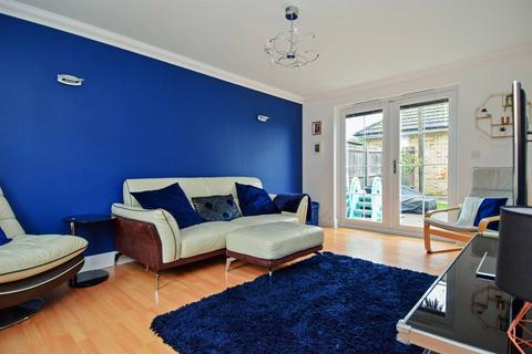 4 Barnes Way, Herne Bay, CT6 6RX