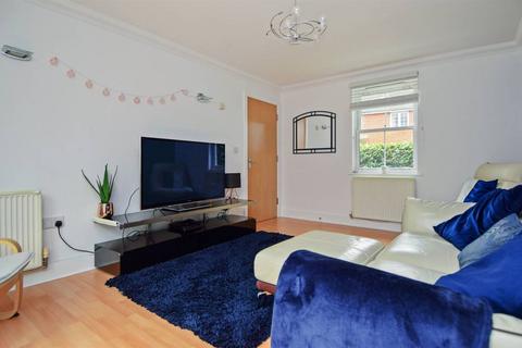 4 Barnes Way, Herne Bay, CT6 6RX