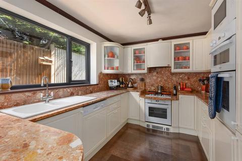 67a Beltinge Road, Herne Bay, CT6 6BJ