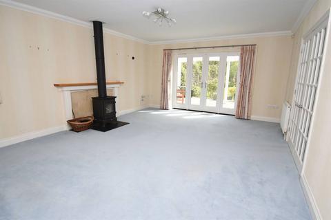 37 Chestfield Road, Chestfield, Whitstable, CT5 3LD