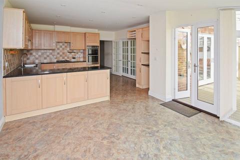 37 Chestfield Road, Chestfield, Whitstable, CT5 3LD