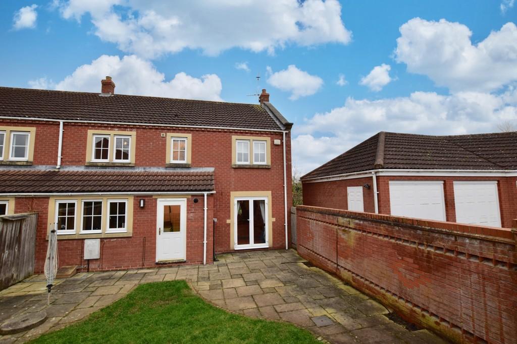 St. Oswalds Close, Wilberfoss 4 bed semidetached house for sale £375,000