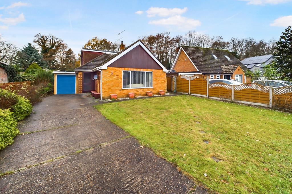 Mackenzie Road, Thetford 5 bed chalet for sale £350,000