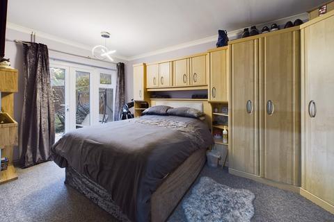 3 bedroom semi-detached bungalow for sale - Archers Avenue, Feltwell